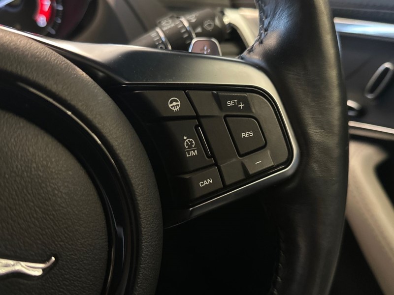 Used Jaguar F-Type 2019 for sale - 77225271: Photo 28