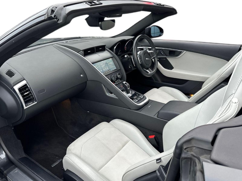 Used Jaguar F-Type 2019 for sale - 77225271: Photo 4