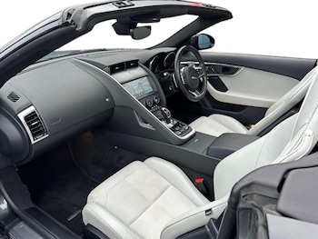 Used Jaguar F-Type 2019 for sale - 77225271: Photo