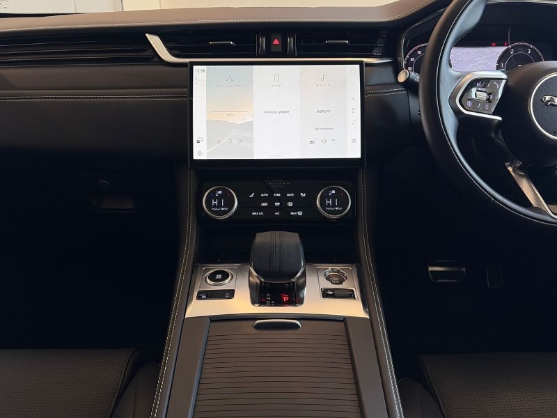 Used Jaguar F-Pace 2024 for sale - 78067153: Photo 14