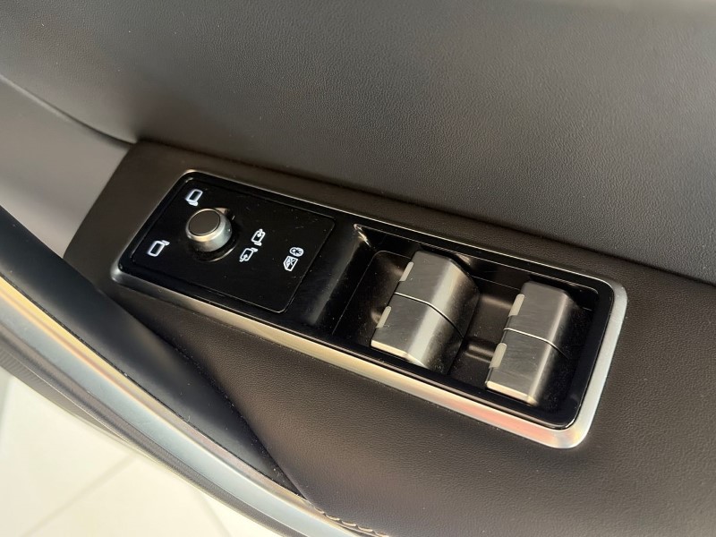 Used Jaguar F-Pace 2024 for sale - 78067153: Photo 23