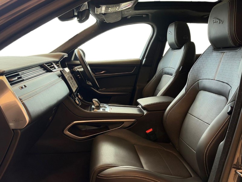 Used Jaguar F-Pace 2024 for sale - 78067153: Photo 3