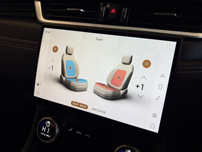 Used Jaguar F-Pace 2024 for sale - 78067153: Photo 36