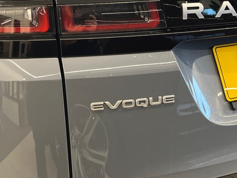 Used Land Rover Range Rover Evoque 2021 for sale - 76982428: Photo 43