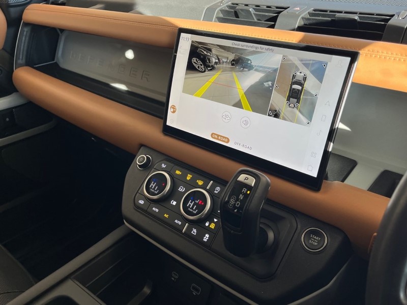 Used Land Rover Defender 2023 for sale - 77079263: Photo 13