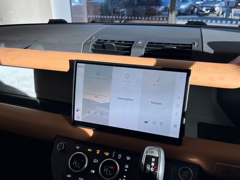 Used Land Rover Defender 2023 for sale - 77079263: Photo 30