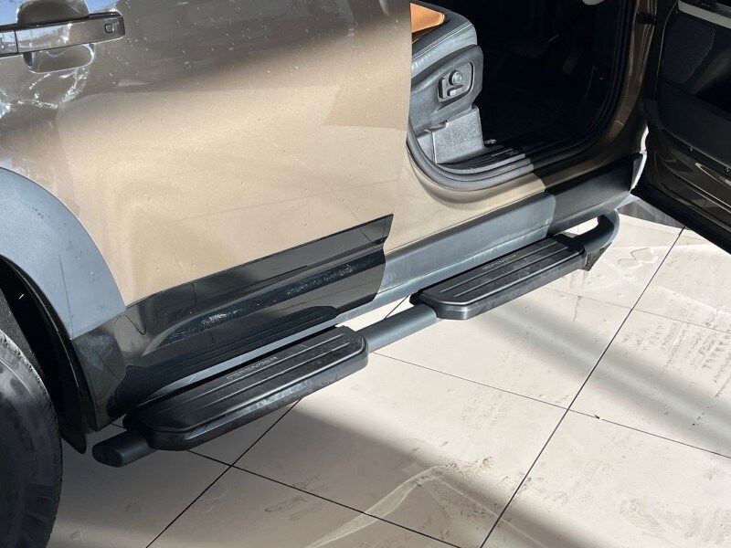 Used Land Rover Defender 2023 for sale - 77079263: Photo 39