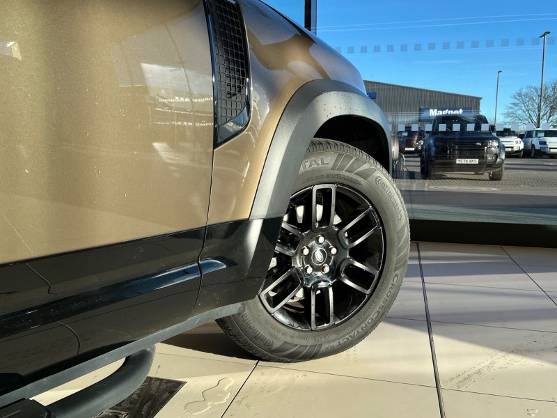 Used Land Rover Defender 2023 for sale - 77079263: Photo 48