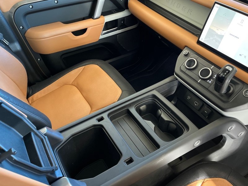 Used Land Rover Defender 2023 for sale - 77079263: Photo 54