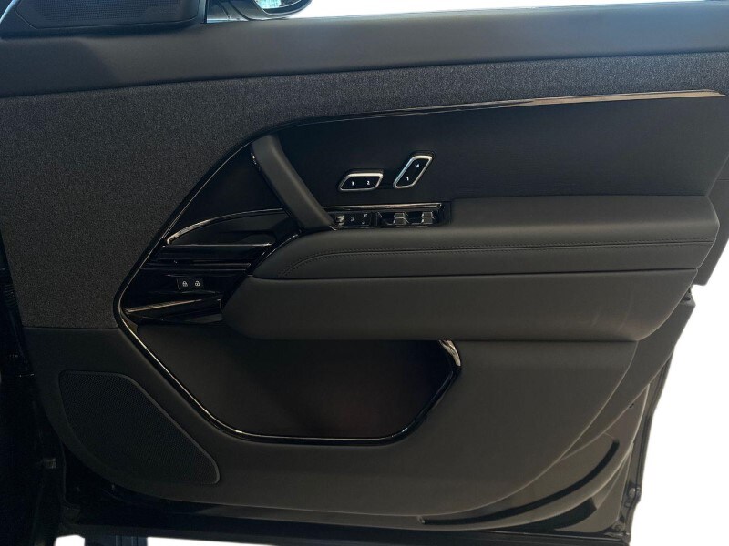 Used Land Rover Range Rover Sport 2025 for sale - 77581505: Photo 22