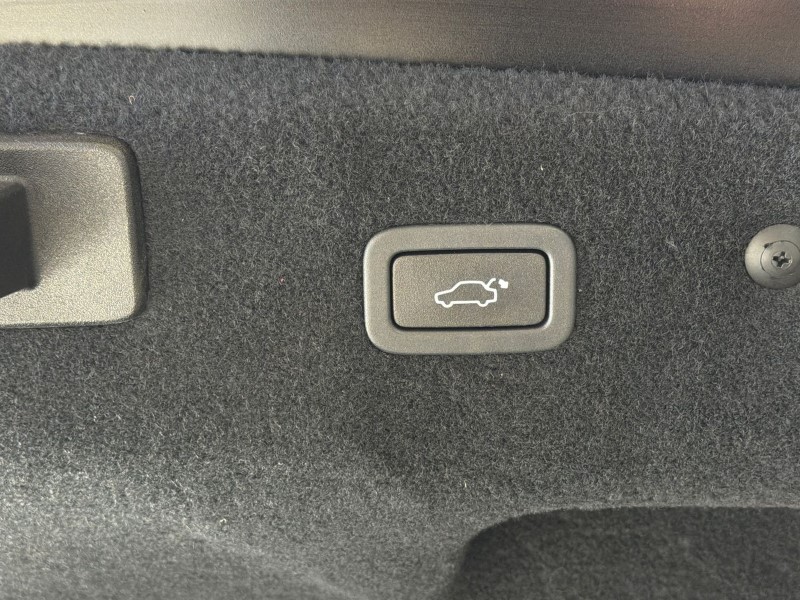 Used Jaguar XF 2023 for sale - 78108911: Photo 39