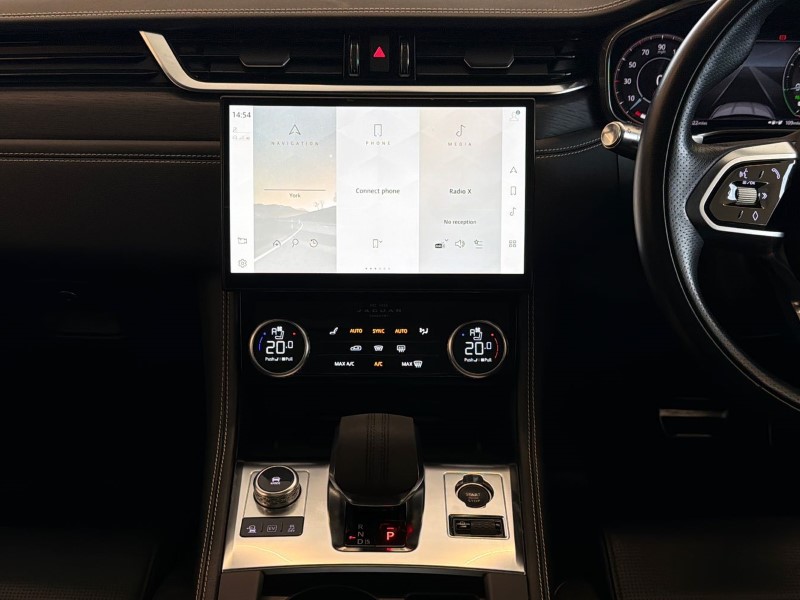 Used Jaguar F-Pace 2022 for sale - 77803962: Photo 14