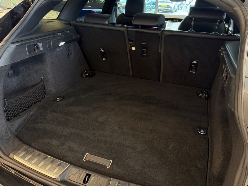 Used Jaguar F-Pace 2022 for sale - 77803962: Photo 40