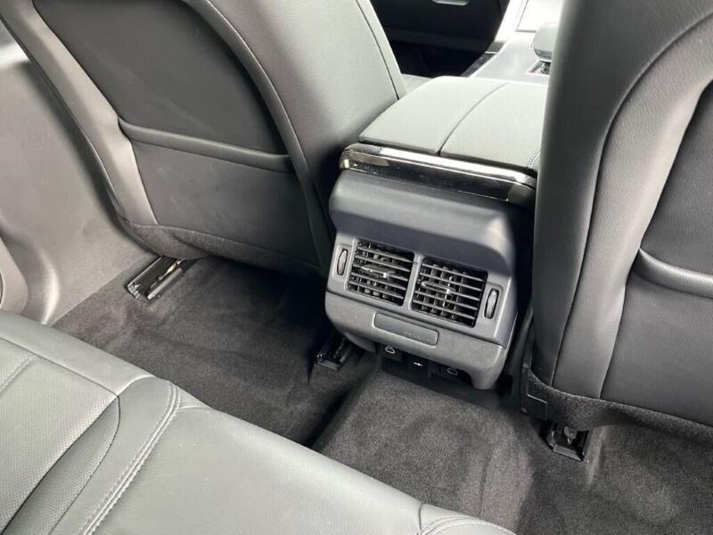 Used Land Rover Range Rover Evoque 2024 for sale - 76982436: Photo 18