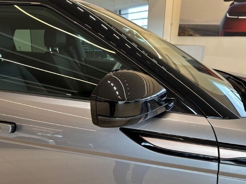 Used Land Rover Range Rover Evoque 2024 for sale - 76982436: Photo 53