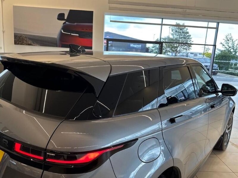 Used Land Rover Range Rover Evoque 2024 for sale - 76982436: Photo 54