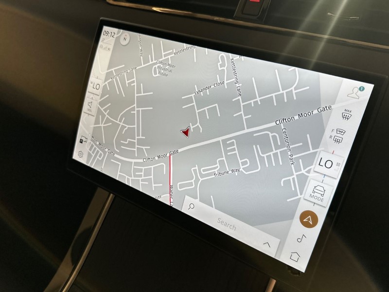 Used Land Rover Range Rover Evoque 2025 for sale - 77270935: Photo 11