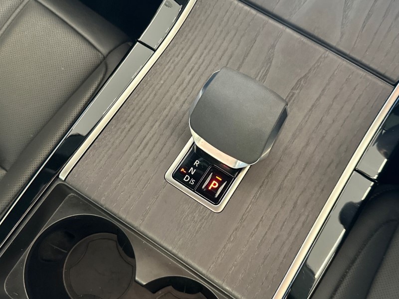 Used Land Rover Range Rover Evoque 2025 for sale - 77270935: Photo 13