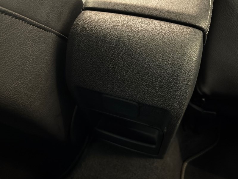 Used Volkswagen Scirocco 2017 for sale - 76982496: Photo 18