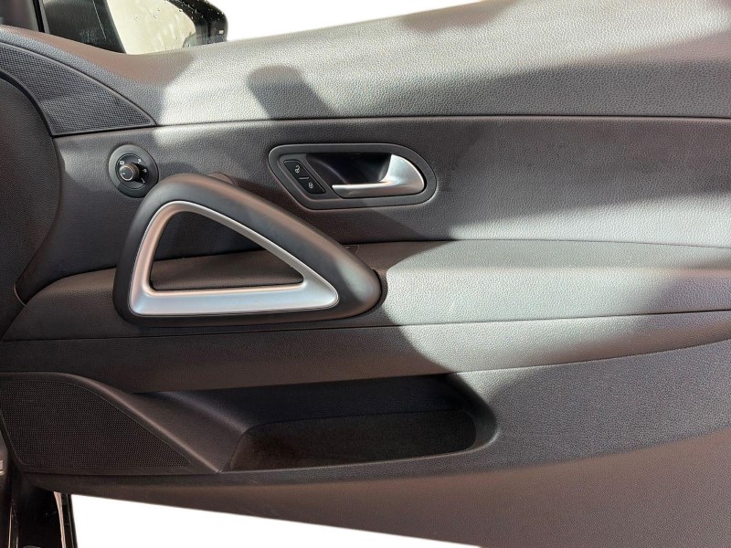 Used Volkswagen Scirocco 2017 for sale - 76982496: Photo 23