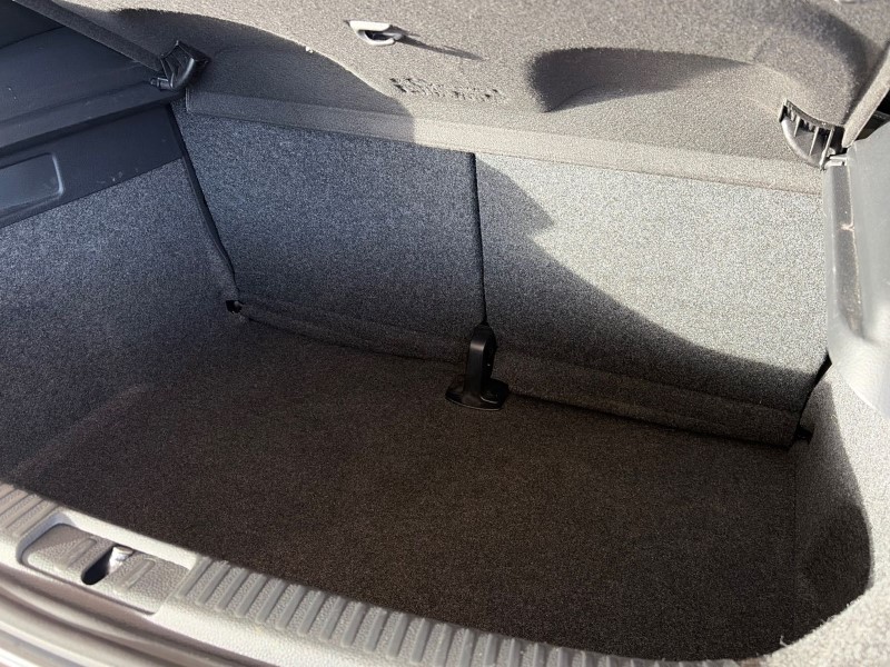 Used Volkswagen Scirocco 2017 for sale - 76982496: Photo 39