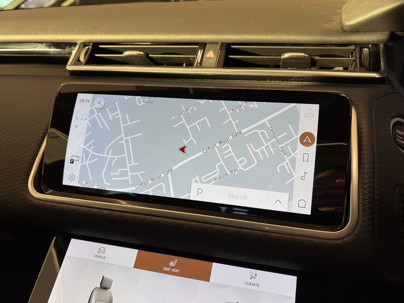 Used Land Rover Range Rover Velar 2021 for sale - 77127628: Photo 32