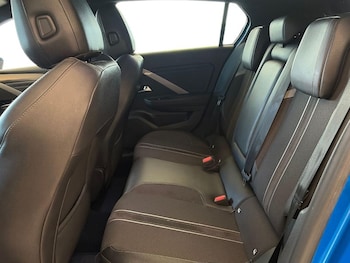 Used Vauxhall Astra 2023 for sale - 78370590: Photo