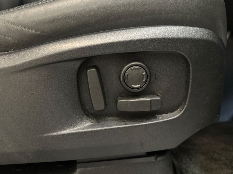 Used Land Rover Defender 2024 for sale - 77151598: Photo 25