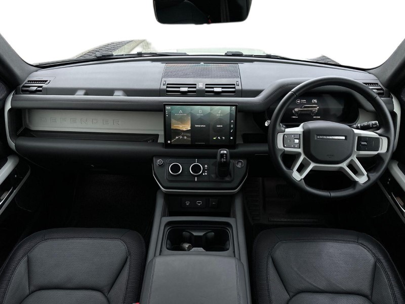 Used Land Rover Defender 2024 for sale - 77151598: Photo 9