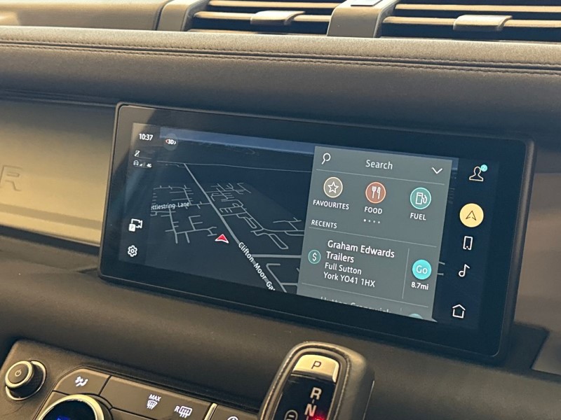 Used Land Rover Defender 2022 for sale - 76981820: Photo 11