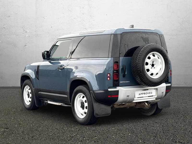Used Land Rover Defender 2022 for sale - 76981820: Photo 2