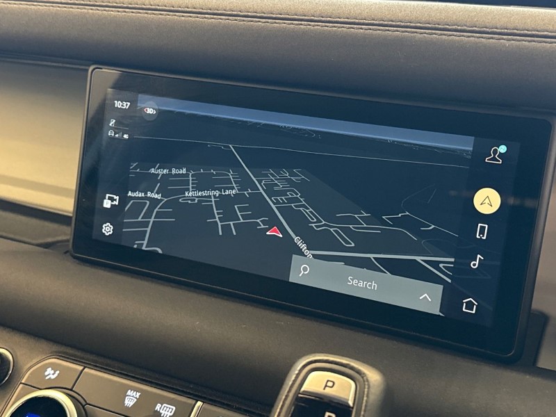 Used Land Rover Defender 2022 for sale - 76981820: Photo 30