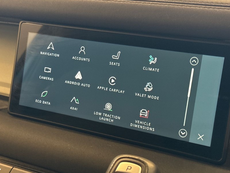 Used Land Rover Defender 2022 for sale - 76981820: Photo 32