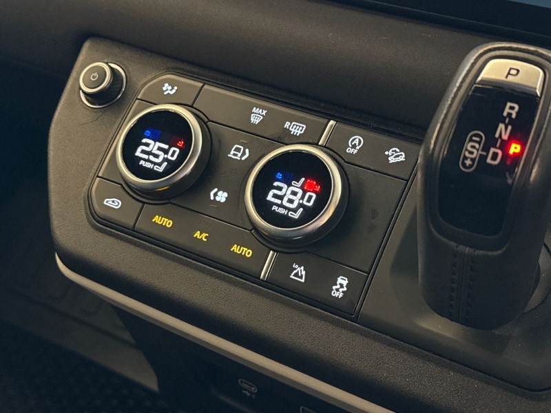 Used Land Rover Defender 2022 for sale - 76981820: Photo 33