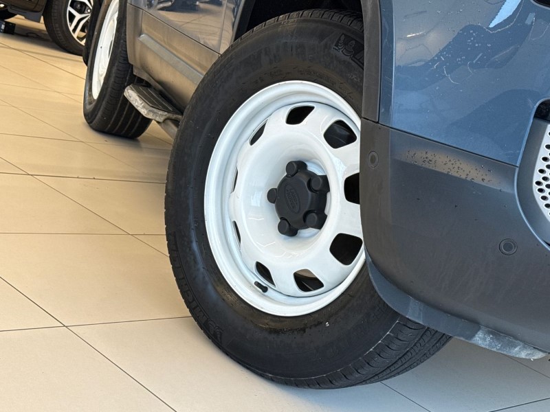 Used Land Rover Defender 2022 for sale - 76981820: Photo 41