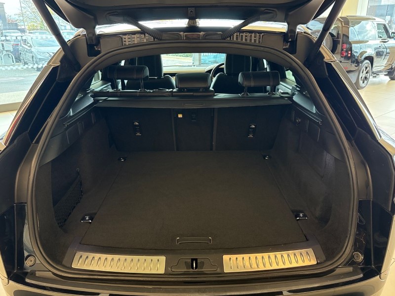 Used Land Rover Range Rover Velar 2022 for sale - 76981262: Photo 10