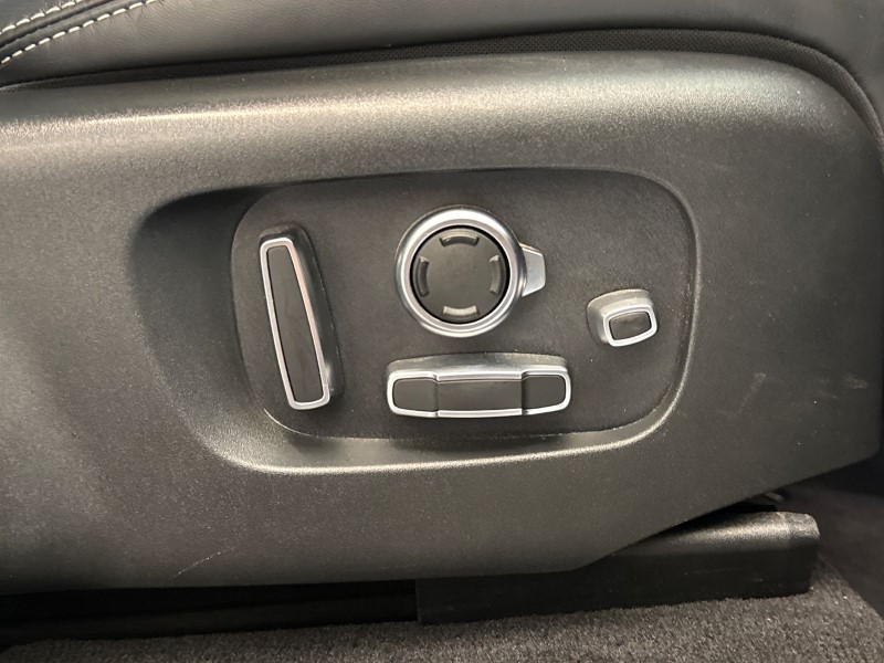 Used Land Rover Range Rover Velar 2022 for sale - 76981262: Photo 24