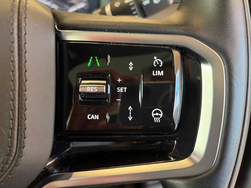 Used Land Rover Discovery Sport 2023 for sale - 76982236: Photo 30