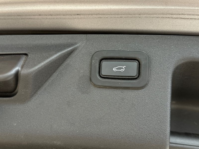 Used Land Rover Discovery Sport 2020 for sale - 77745998: Photo 42