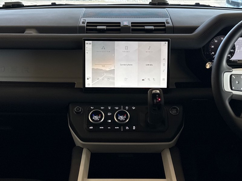 Used Land Rover Defender 2025 for sale - 77732708: Photo 14