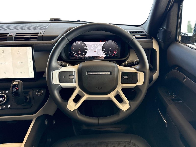 Used Land Rover Defender 2025 for sale - 77732708: Photo 15