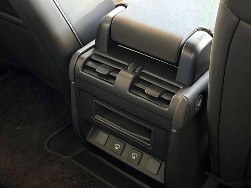 Used Land Rover Defender 2025 for sale - 77732708: Photo 18