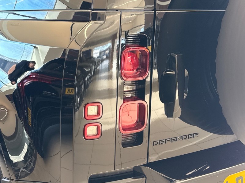 Used Land Rover Defender 2025 for sale - 77732708: Photo 19
