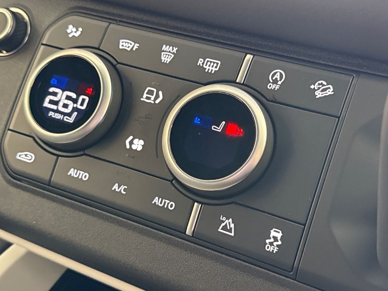 Used Land Rover Defender 2025 for sale - 77732708: Photo 32