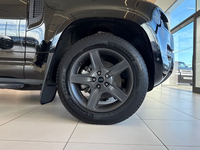 Used Land Rover Defender 2025 for sale - 77732708: Photo 8