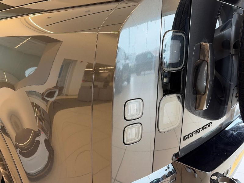 Used Land Rover Defender 2025 for sale - 77762955: Photo 19