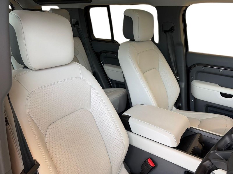 Used Land Rover Defender 2025 for sale - 77762955: Photo 27