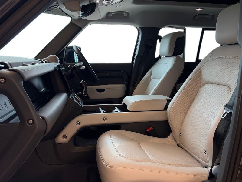 Used Land Rover Defender 2025 for sale - 77762955: Photo 3