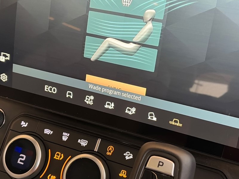 Used Land Rover Defender 2025 for sale - 77762955: Photo 36