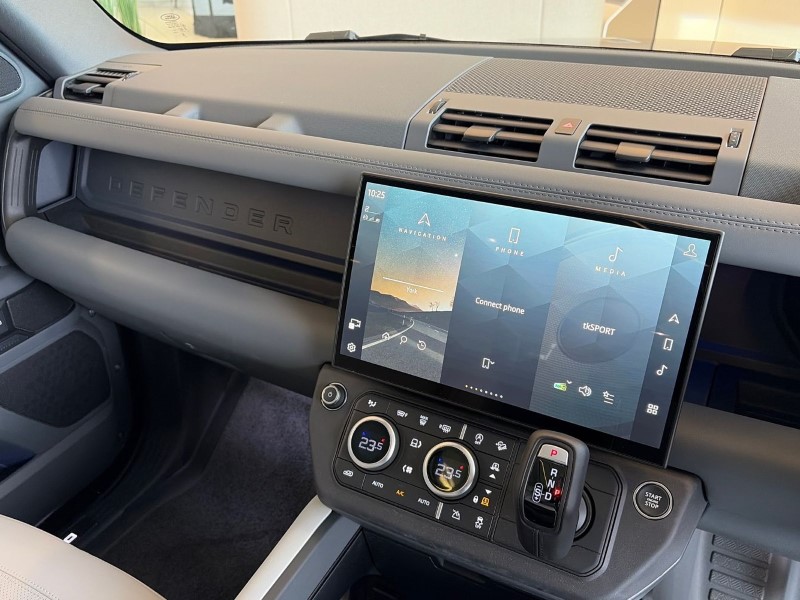 Used Land Rover Defender 2025 for sale - 77762955: Photo 38